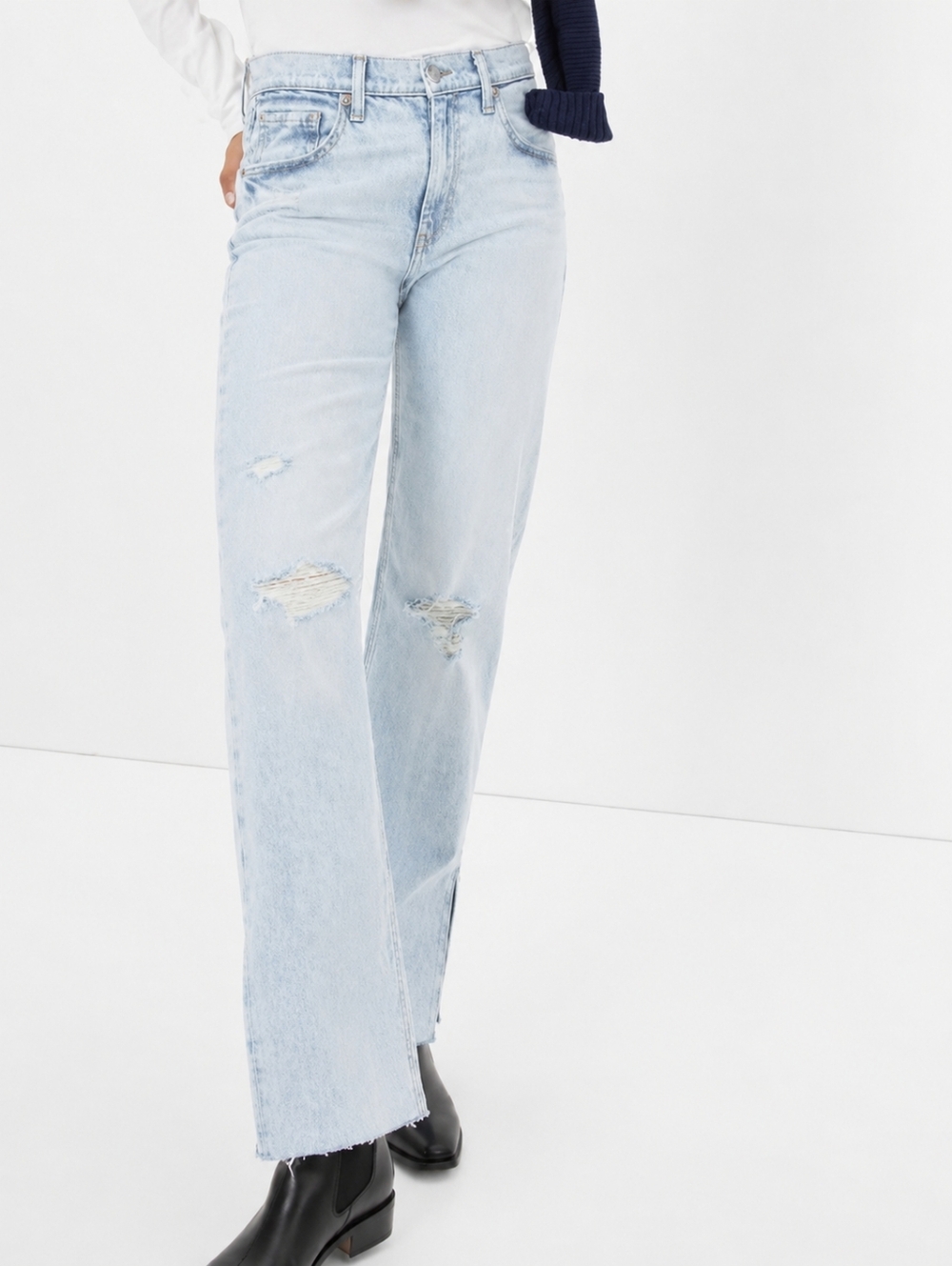 GAP 90s Loose Mid Rise Jeans Light Wash 29" 8R Distressed Cotton 99%